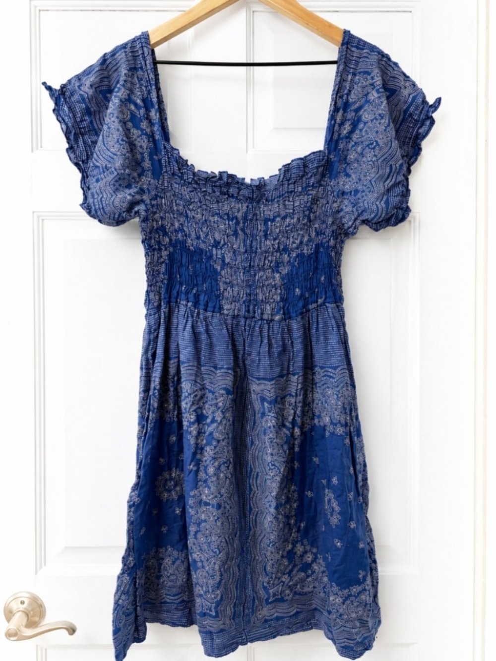 Blue Plate Paisley Bandana Smocked Waist Babydoll Dress - Picture 2 of 4